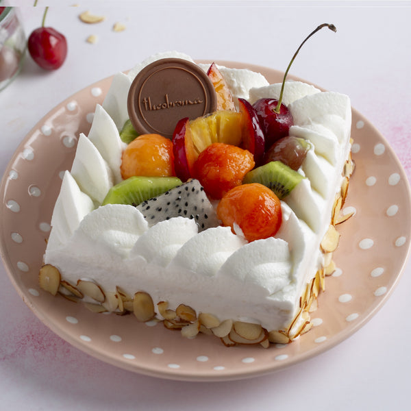 Order Delicious Fresh Fruit & Cream Cake Online @ Best Prices in