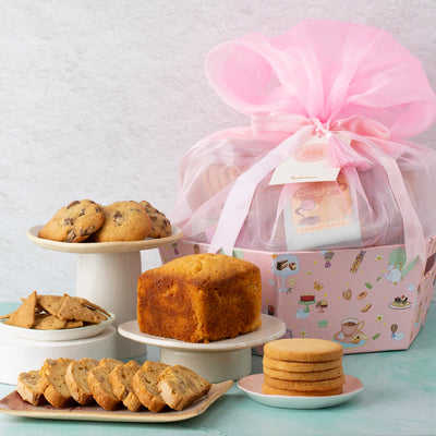 Luxury Gift Hamper Basket (Eggless) Luxury Gift Hamper Basket (Eggless)