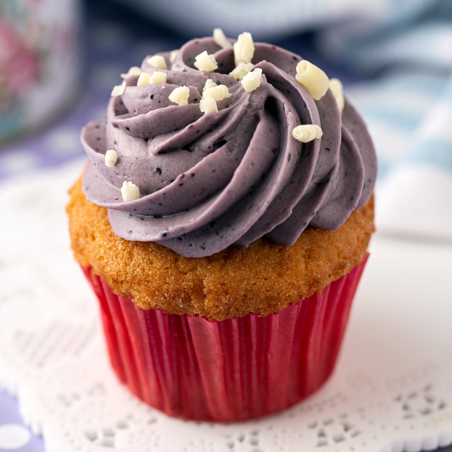 Vanilla & Blueberry Cupcake