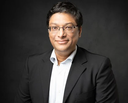 Portrait of Rishi Gour