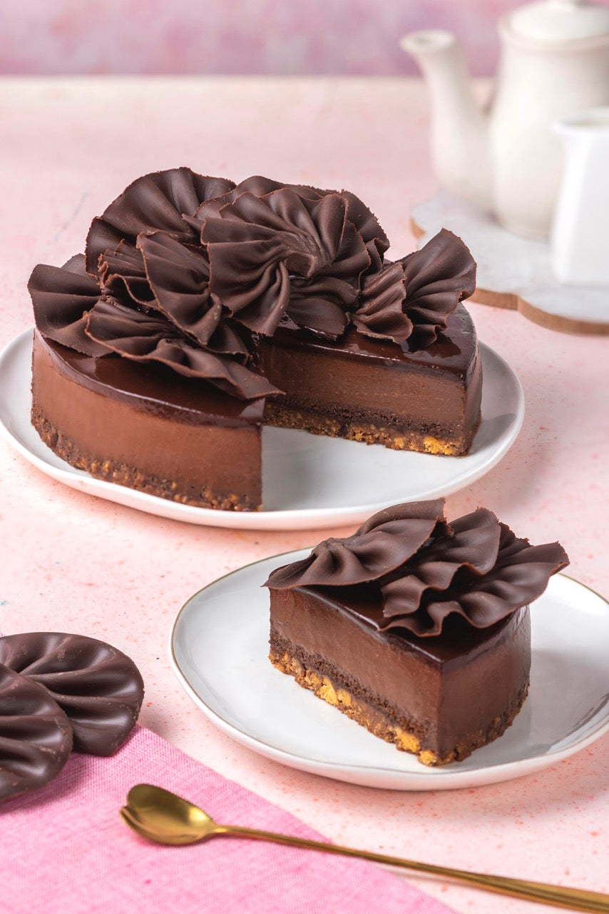 Buy/Send Chocolaty Truffle Cake Half Kg Eggless Online- FNP