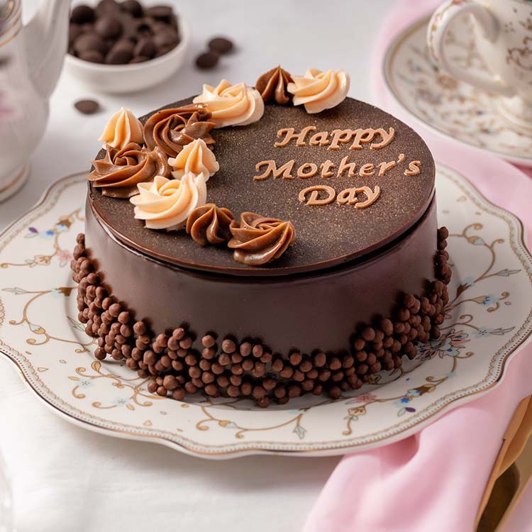 Mother's Day Cake - Chocolate Almond Nougatine