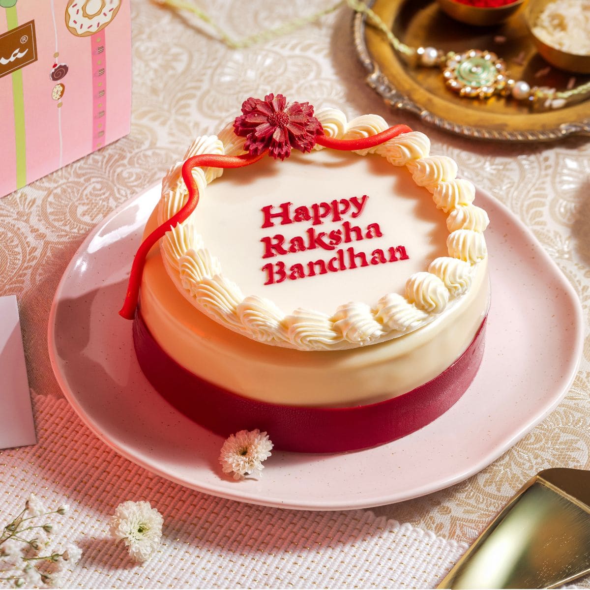 Raksha Bandhan Special Caramelized White Chocolate Mousse Cake [565g]