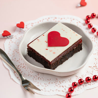 Valentine's Strawberry Brownie (1 pc)