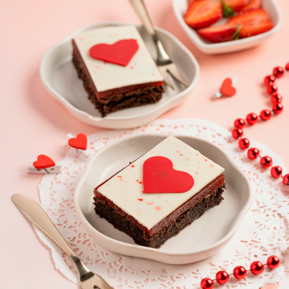 Valentine's Strawberry Brownies (2 pcs)